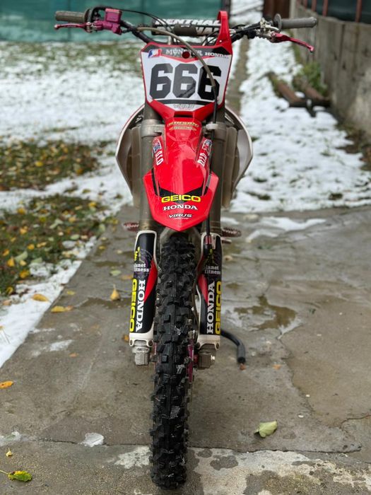 Honda crf250r 2005