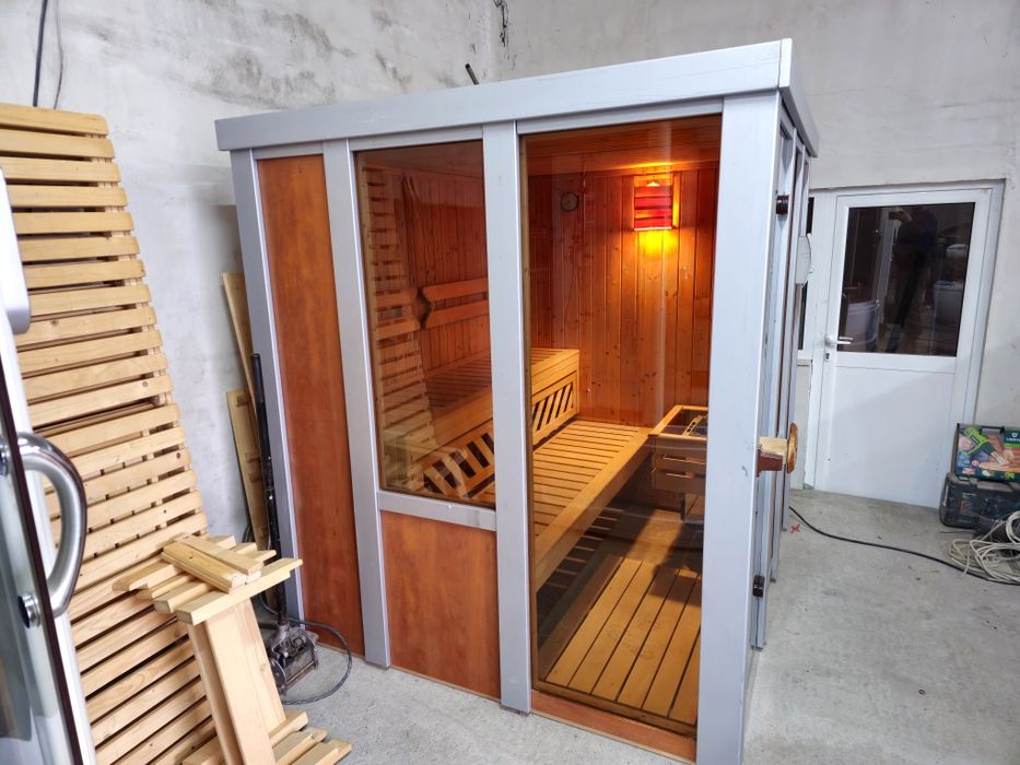 *Финландска* Сауна 2.00 х 1.80м