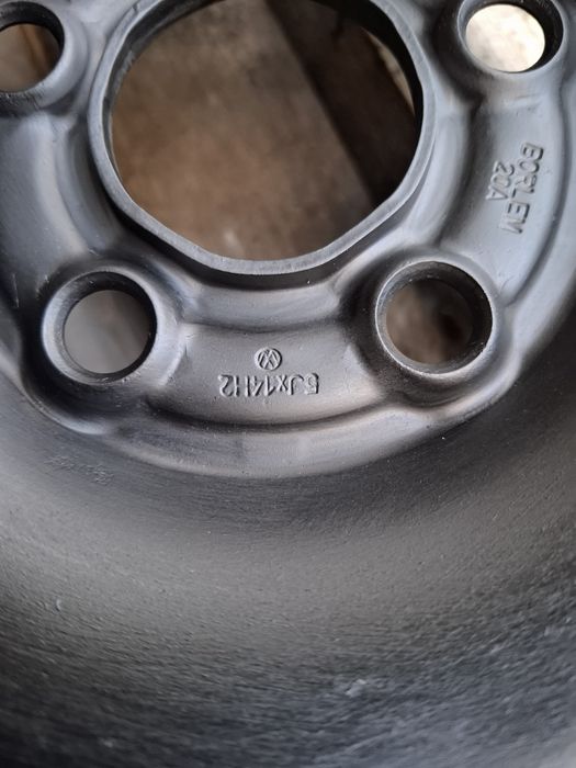 Продавам 4 бр железни джанти 5x100 14 цола 5 J* ЕТ 35 *ц.о 57.1 мм