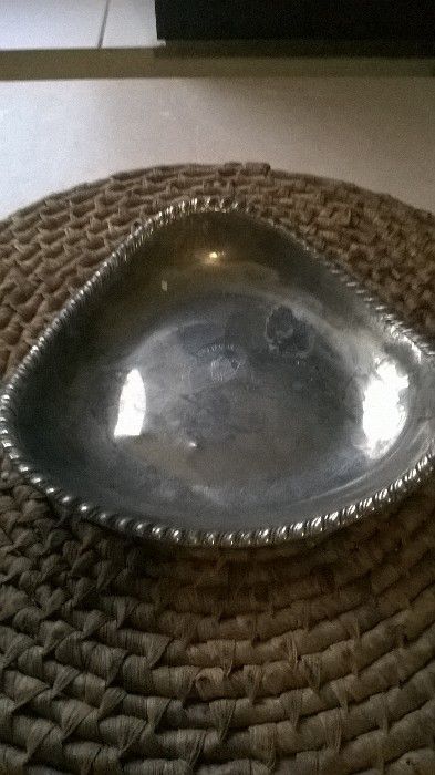Tavita-fructiera alama argintata