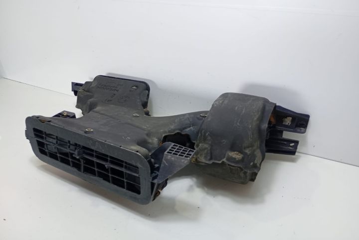 Carcasa  aeroterma W964170V Nissan Primastar  seria