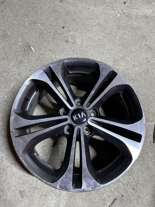 R 17 kia cerato обмен