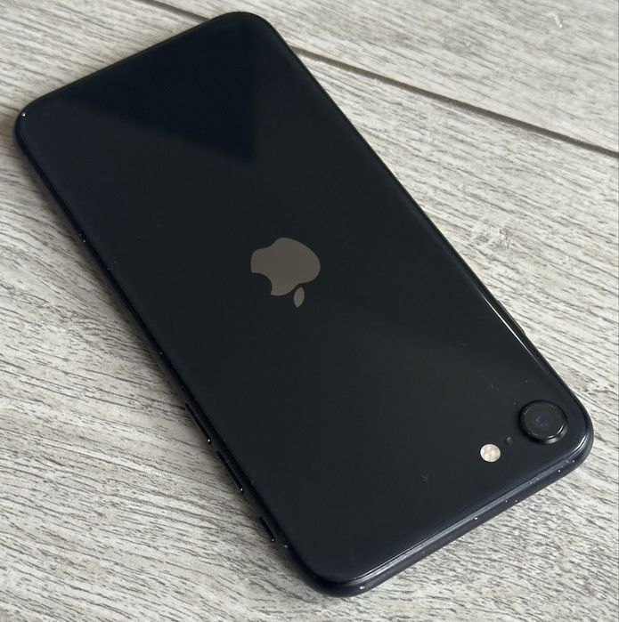 Cea mai bună Ofertă! iPhone SE 2020! 64GB! Folie securizată!