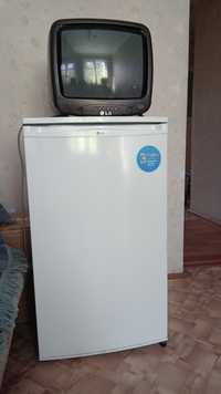 Холодильник LG в рабочем состоянии