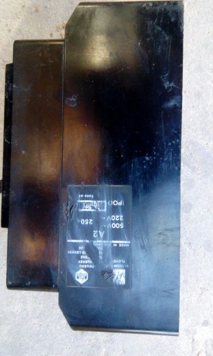 Продава се прекъсвач-А2