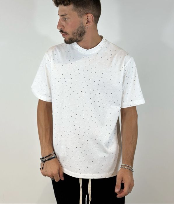 Tricouri cu Ștrasuri/Pietricele! Calitate superioara!