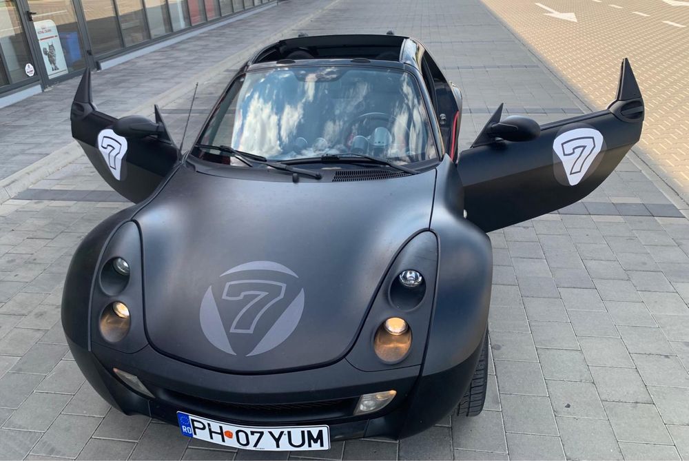 Smart Roadster de vanzare varianta personalizata , interior impecabil