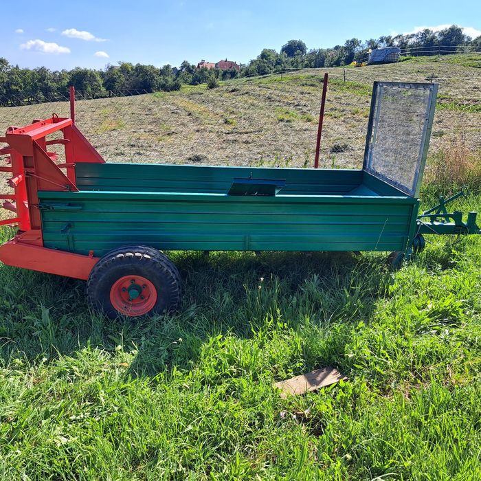 Mig de împrastiat gunoi pt. Zona de munte,Remorca