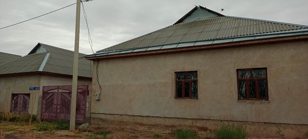 Туркестан қаласында үи сатылады.