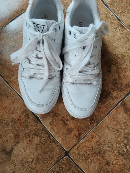 Оригинални маратонки Guess 38номер