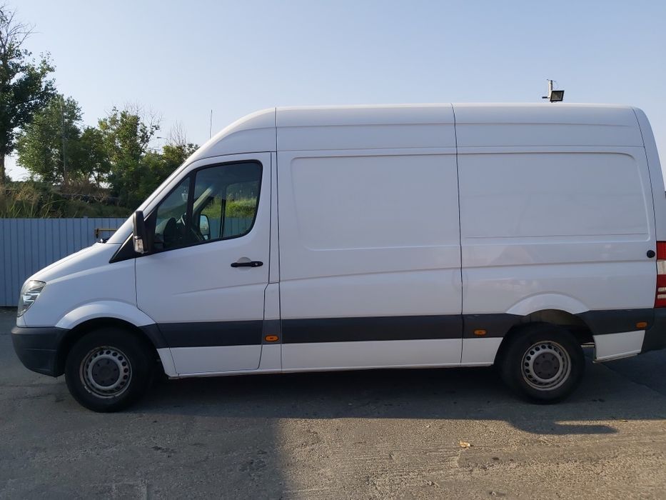Transport marfa, relocări, evacuare moloz, debarasare mobila veche !