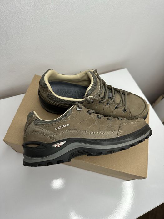 LOWA Renegade GTX (39) Туристически Обувки