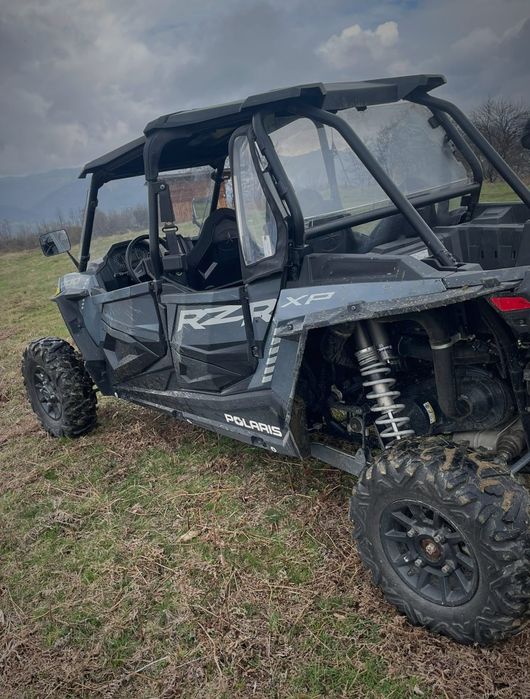 Polaris RZR 1000