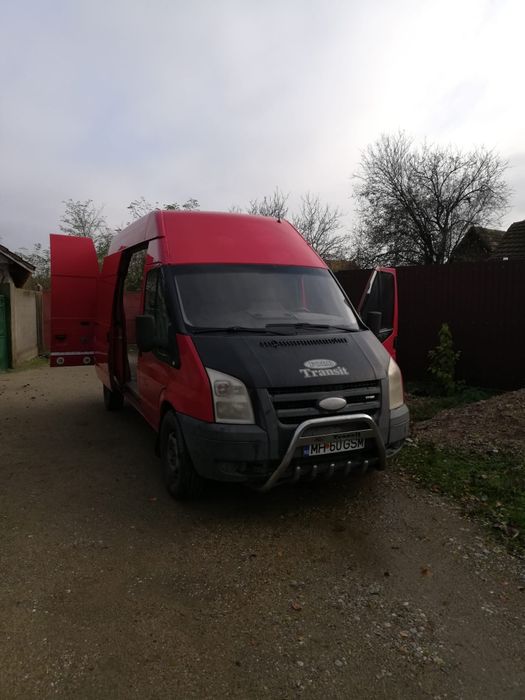 Vând Ford Transit
