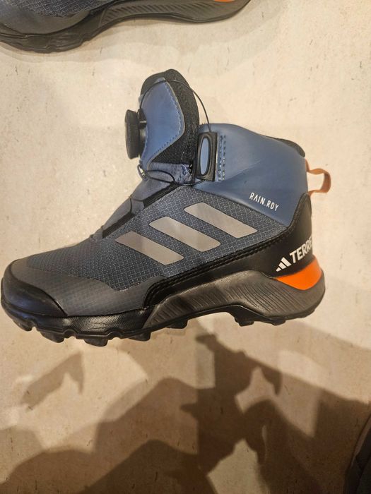 Обувки Adidas Terrex