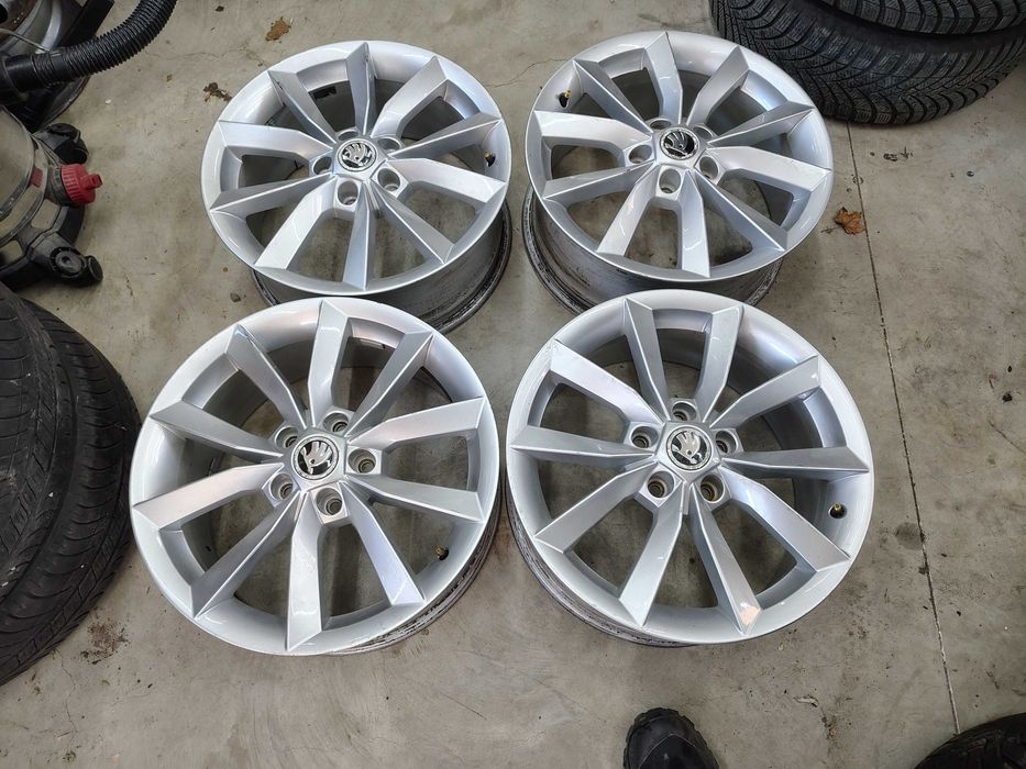4бр.АЛУМИНИЕВИ джанти 17ки за SKODA 5x112 7J ET45 ОРИГИНАЛНИ !!!
