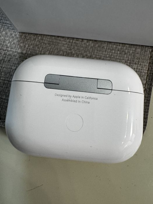 AirPods Pro (2nd generation)