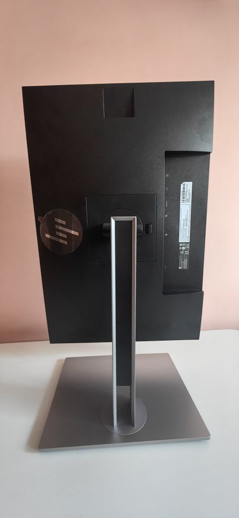 Монитор HP EliteDisplay E243i
