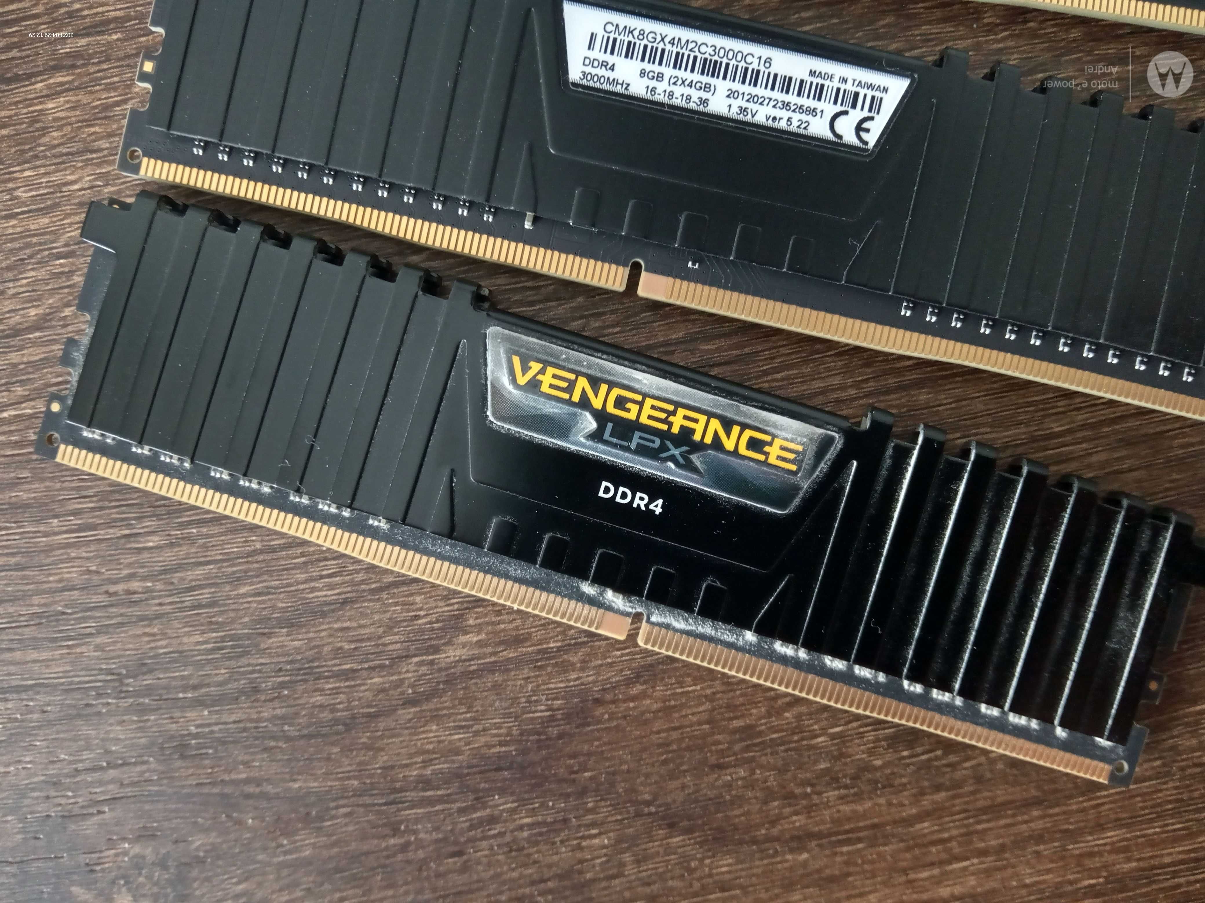 Kit 16 Gb Ddr4 16Gb ( 4 x 4Gb ) Corsair Vengeance LPX