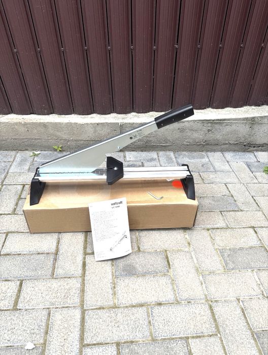 Ghilitina taiat parchet laminat