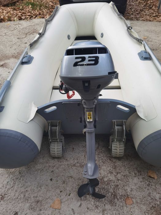 Лодка марка/Sur Marine LT220/в комплект с двигател Honda BF2.3D