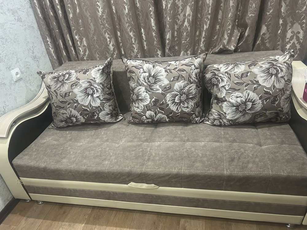 Продается Диван  -  тахта