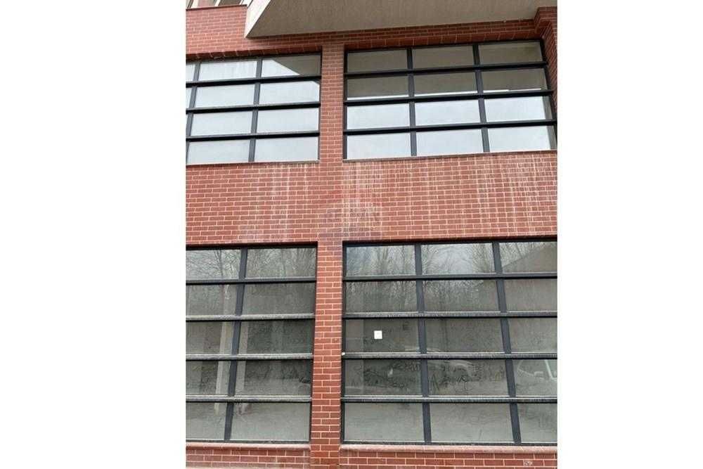 Продава се Магазин в Пловдив, Западен - 1008 кв.м за 1101 €/кв.м - Снимка #2