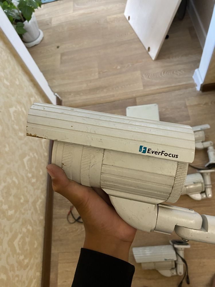 Камера видеонаблюдение EverFocus