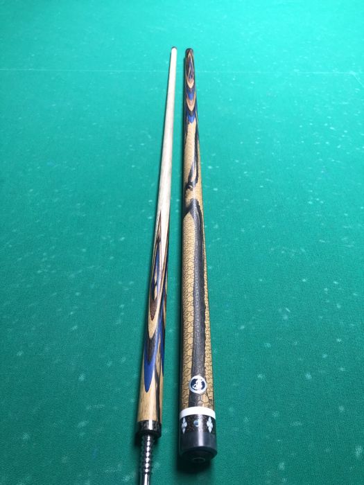 В продаже кий А.Попов