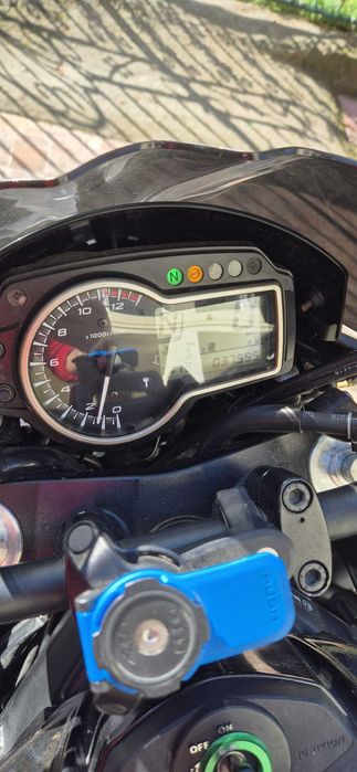 Vand Suzuki GSR 750, an 2014