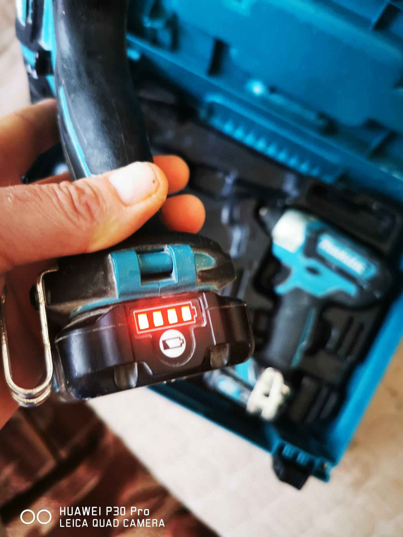 Makita CLX 202 AJ