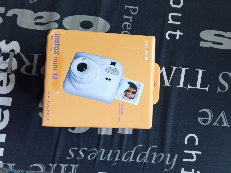 Фотоапарат моментен Fujifilm Instax mini 12