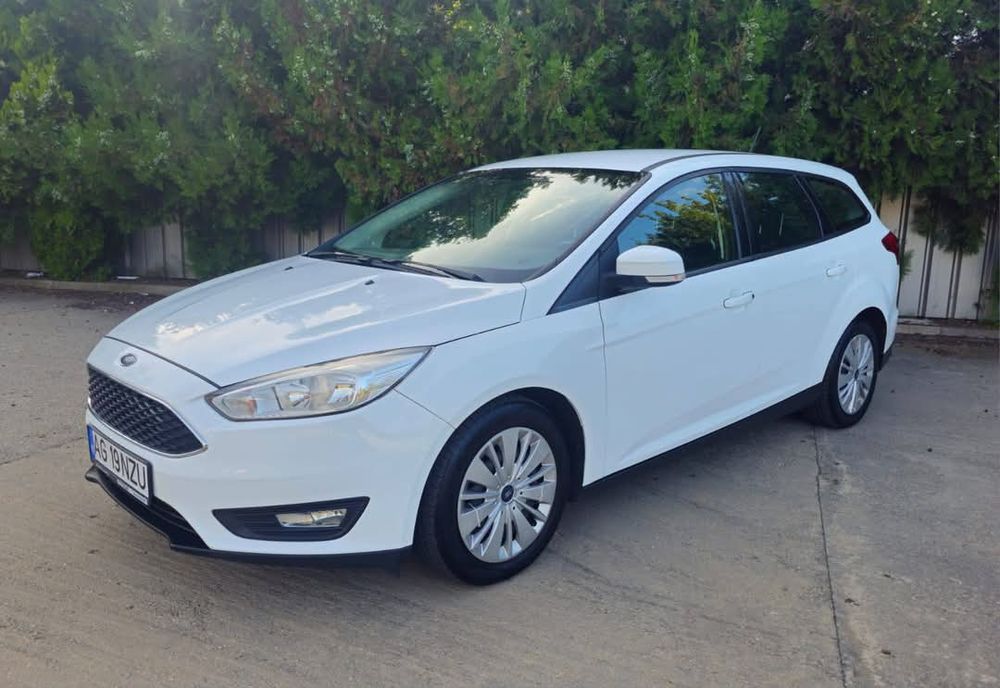 Vând Ford Focus Fiesta cu TVA inclus și deductibil