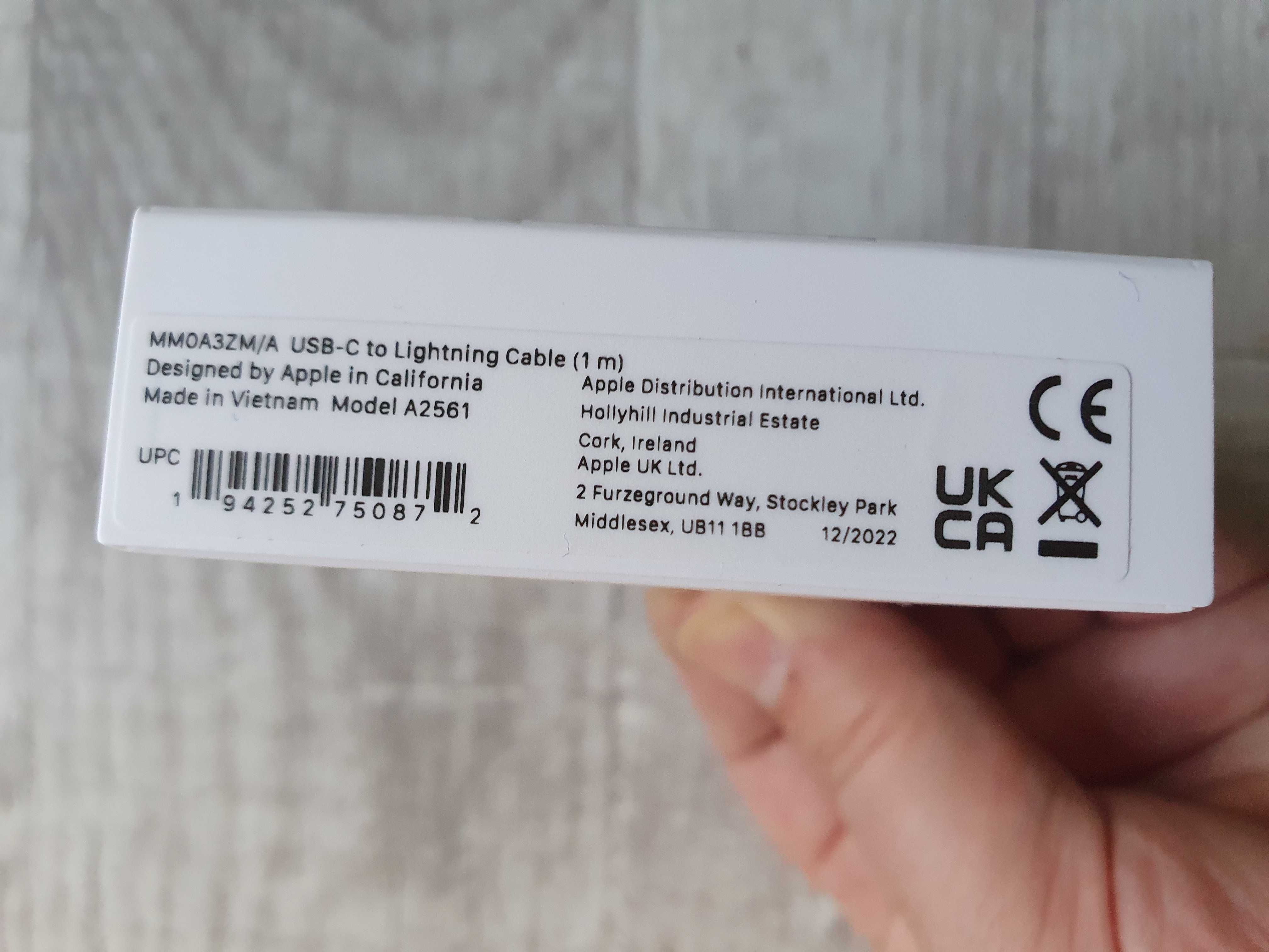 Apple USB-C Male la Lightning Male 1 m. Cablu de date. Sigilat!