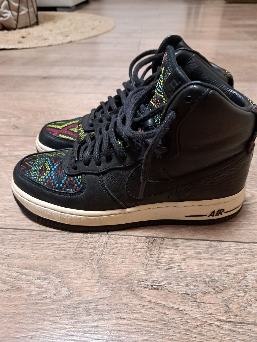 Дамски маратонки Nike Air