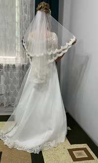 Свадебное платье «Ручная работа»