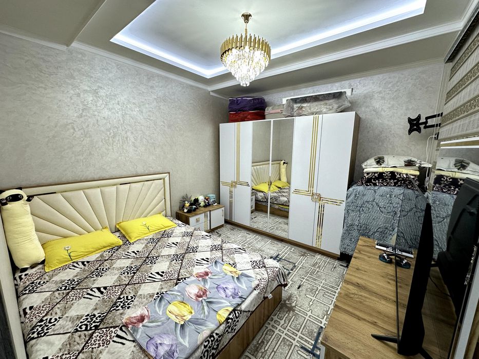 Продается 2х квартира с хорошим ремонтом и с обстановкой