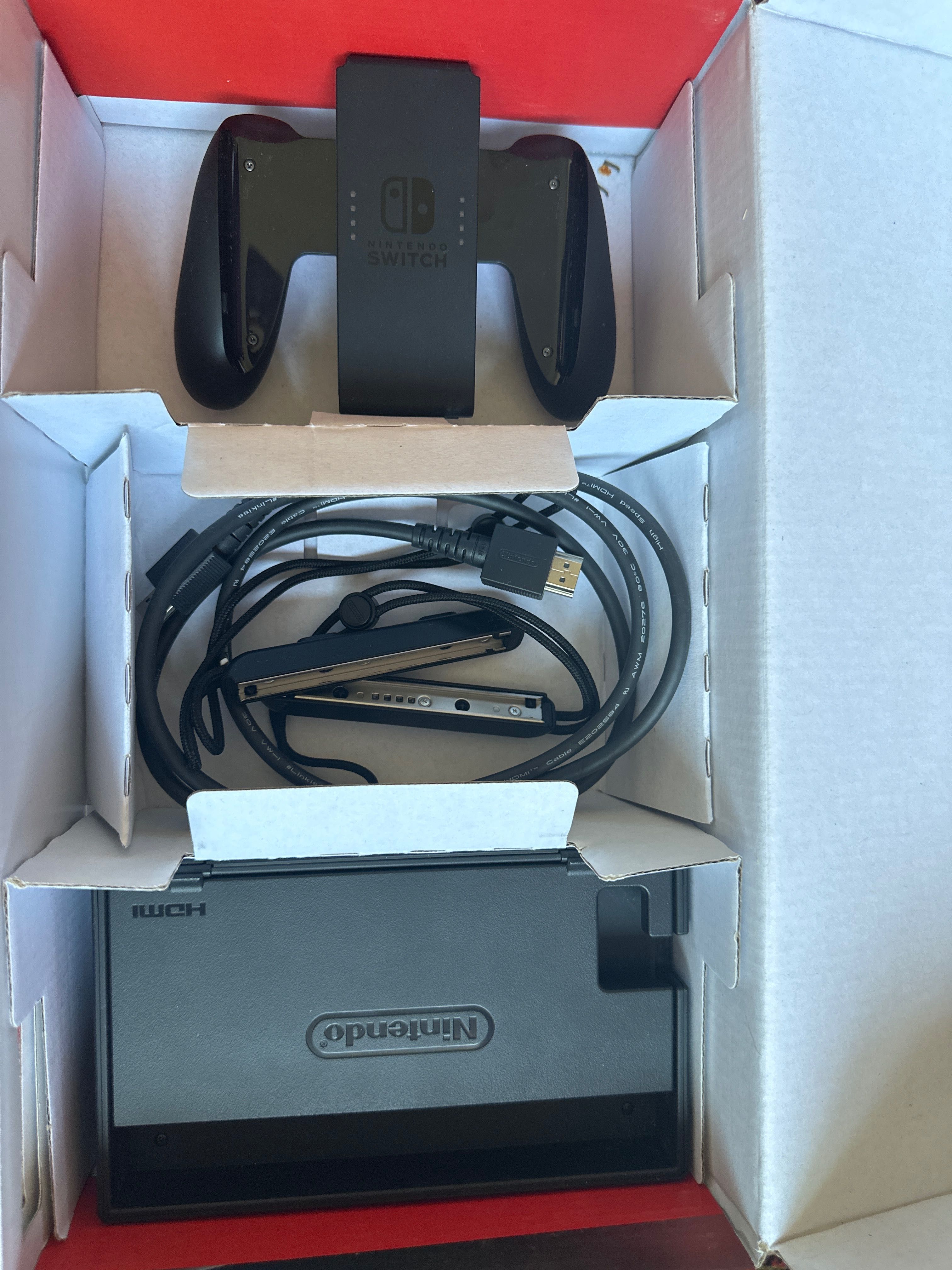 Продается Nintendo Switch новый