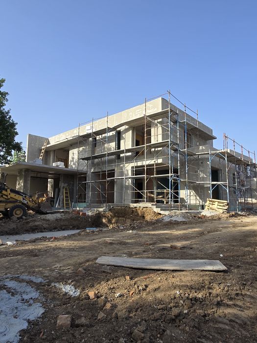 Tencuiala mecanizata