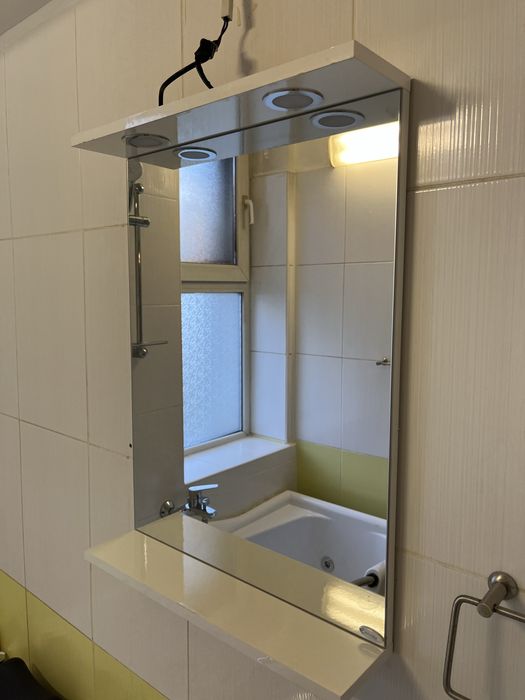 Chiuveta masca si oglinda