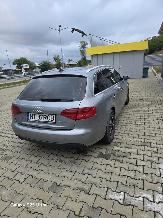 Vand urgent Audi a4 b8 2.0 tdi 120cp