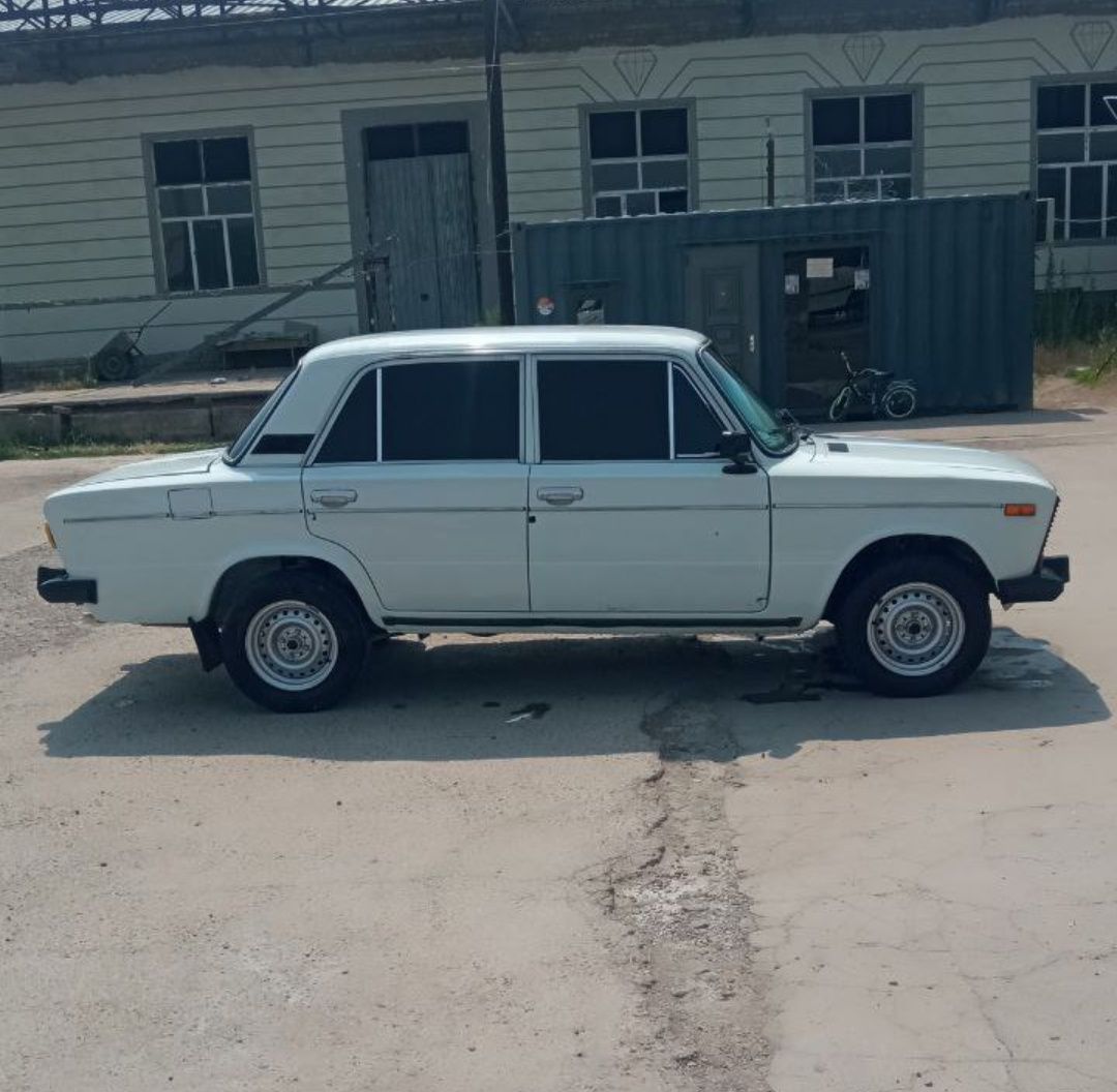 Газ 2106 продается 1990 год