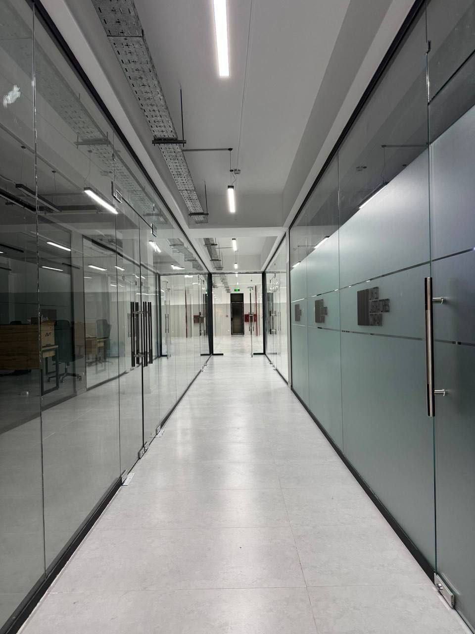 Сдается помещение парк Гофура Гуляма 3000m2