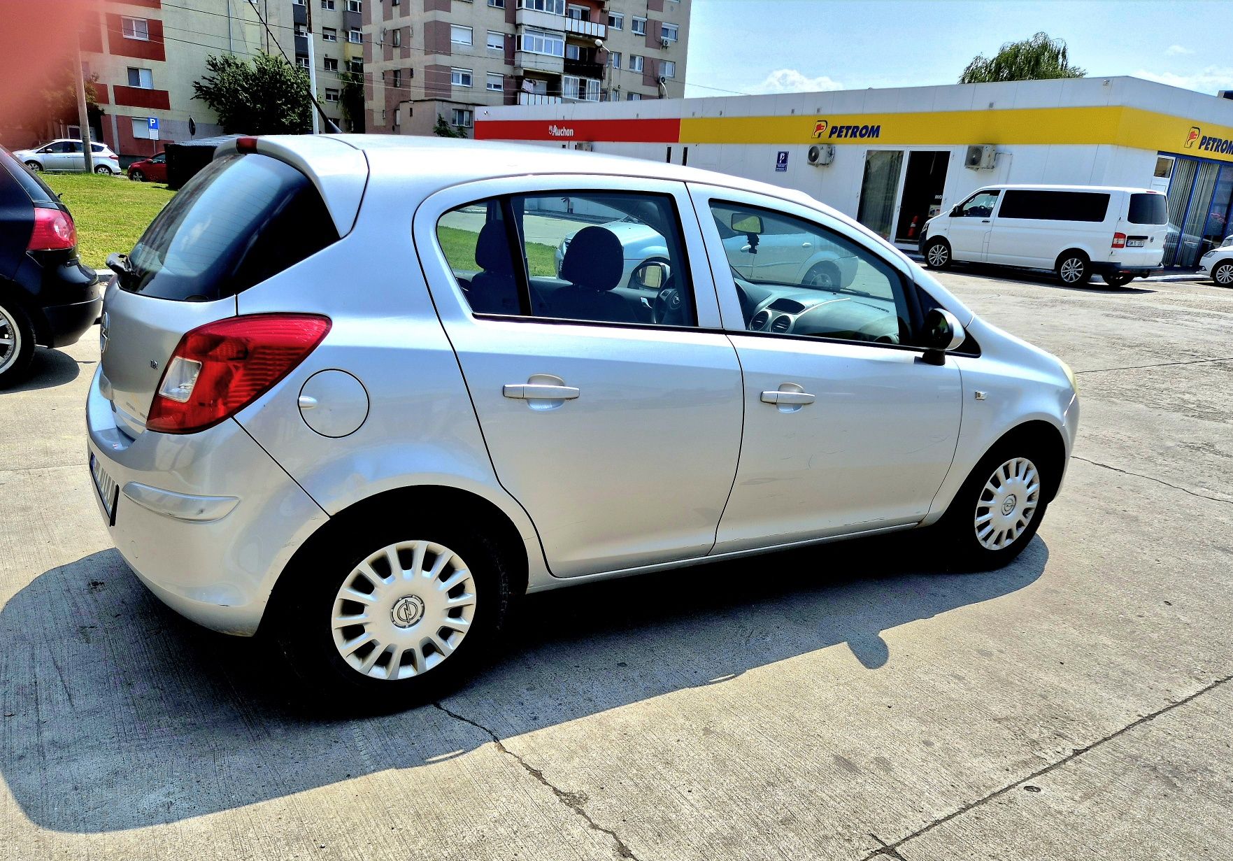 Vând Opel Corsa D
