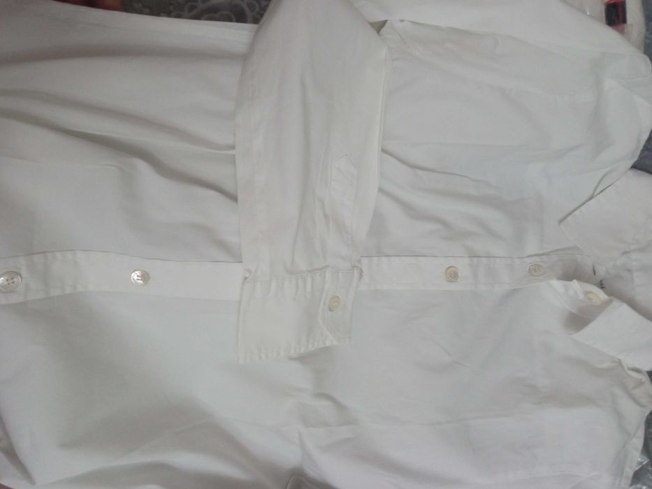 Рубашки белые брендовые