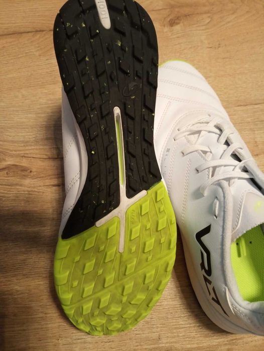 Стоножки за футбол VIRALTO II MATADOR TF, от кожа, Kipsta