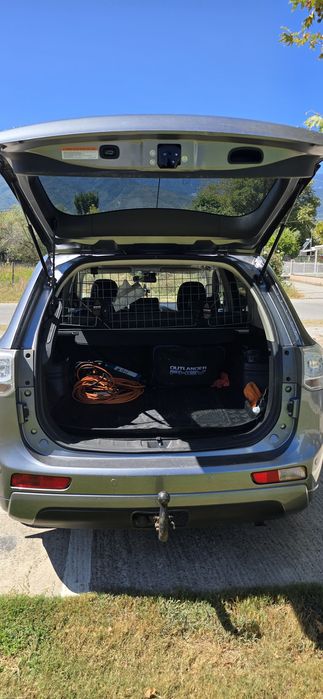 Vand Mitsubishi Outlander PHEV dotari FULL Model InStyle PLUS