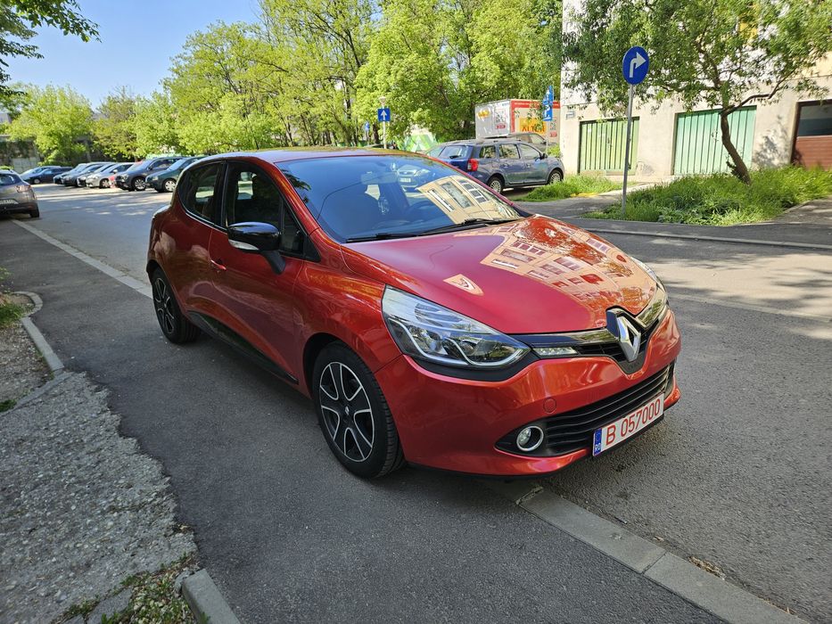 Renault Clio Limited 2014 / Navi / Keyless GO-Entry /Clima / LED /
