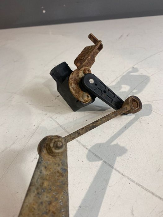 Cantar xenon punte spate VOLVO S60R 2006-2009 8622446