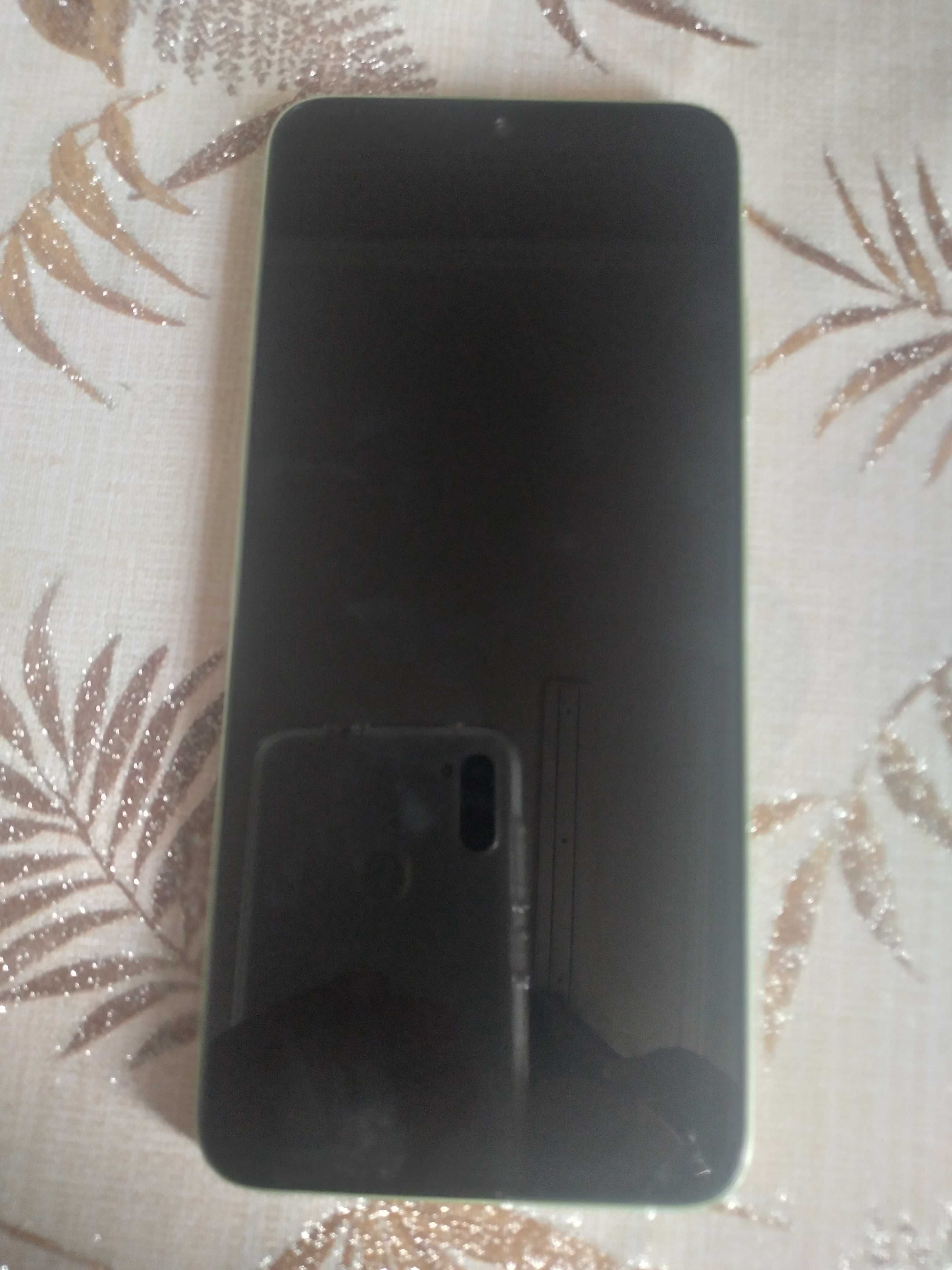 Vand telefon,stare foarte buna de functionare